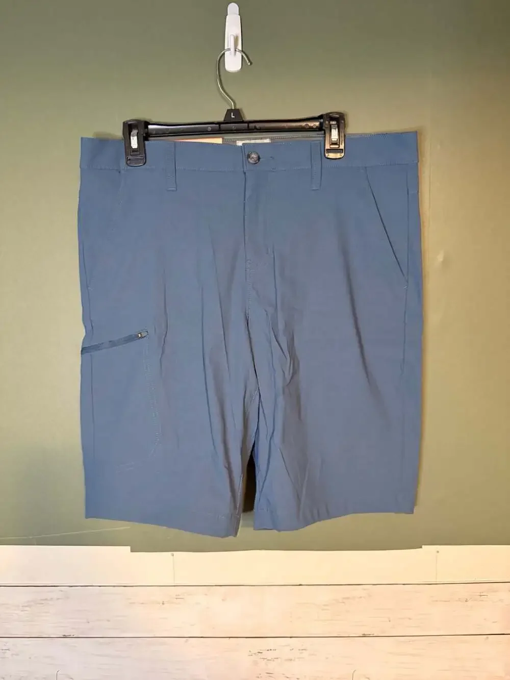 NWT Weatherproof Vintage Cargo Shorts Men's Size 34‎ Blue Performance Stretch